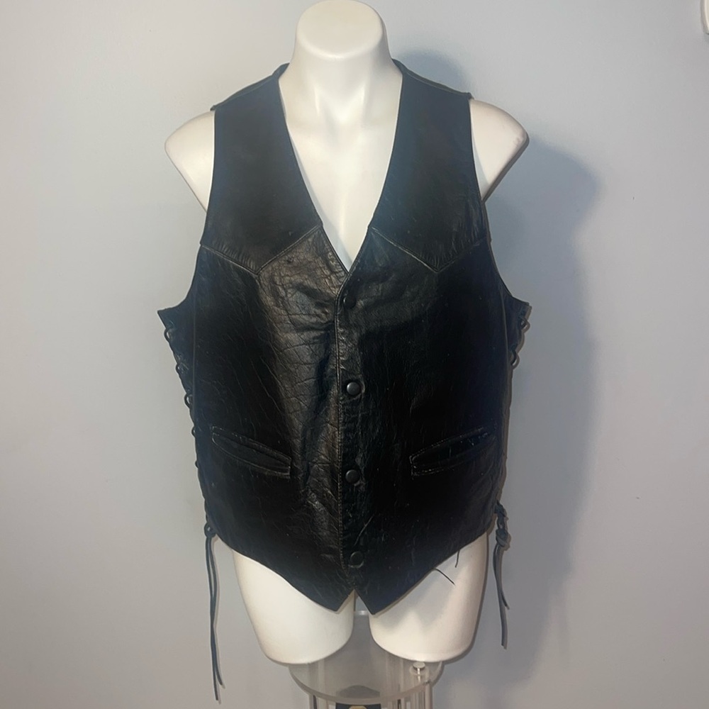 Wilson Leathers Ladies Open Road Genuine Leather vest with side laces. X-large